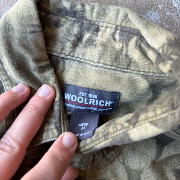 VINTAGE 90S WOOLRICH AOP ANIMALS BUTTON UP SHIRT GRAPHIC NATURE MENS MEDIUM - Picture 4 of 5